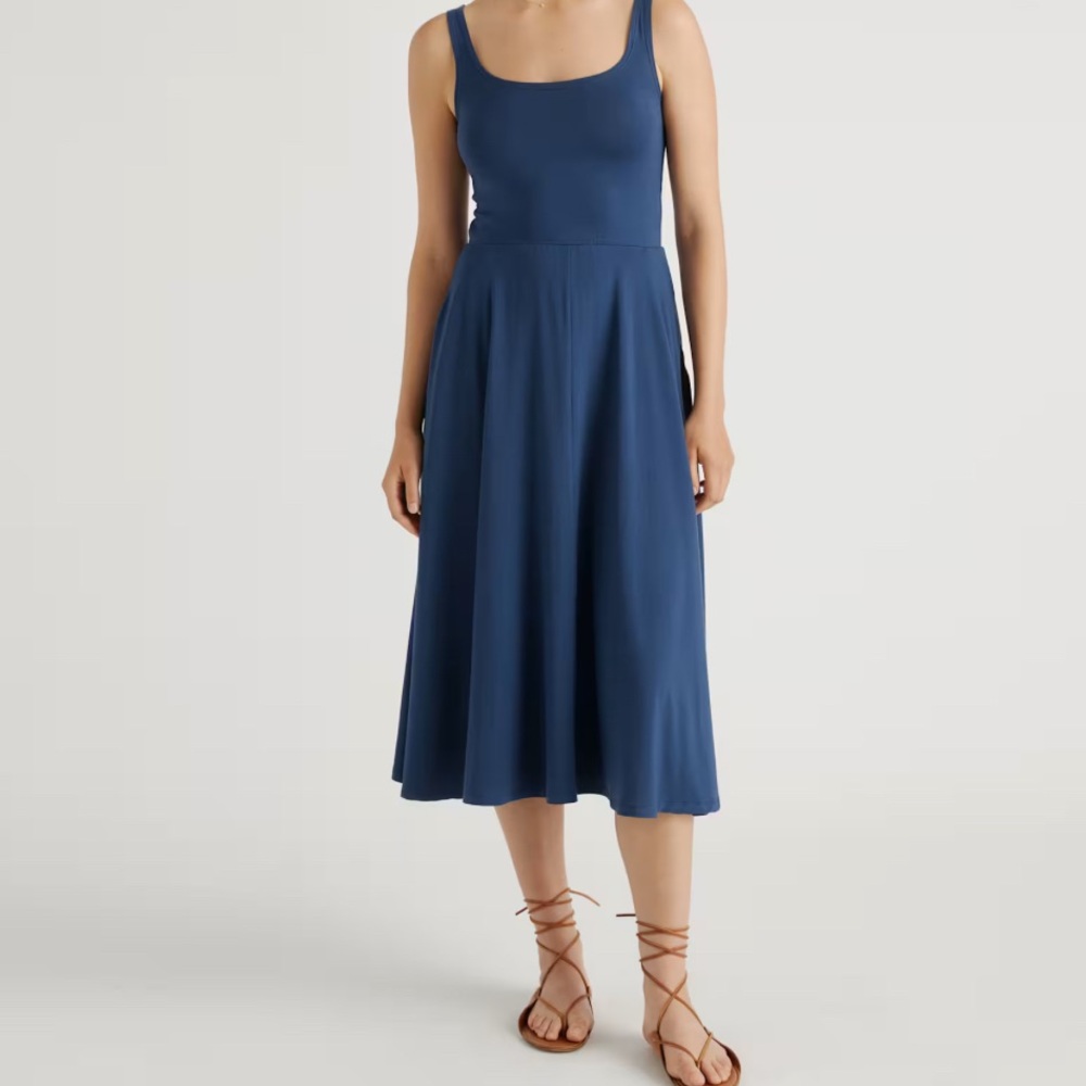 Quince Navy Blue Tencel Jersey Fit & Flare Dress sz M Medium NWT Sleeveless Midi